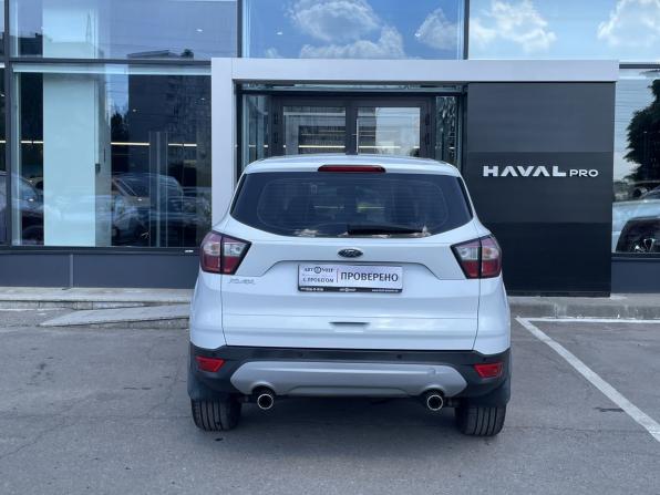 Ford Kuga II Рестайлинг с пробегом 2019 года, цена 1 749 000 рублей, 122090 км, внедорожник, Автокод Объявления