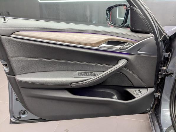 BMW 5 серии VII (G30/G31/G38) с пробегом 2017 года, цена 3 100 000 рублей, 118344 км, седан, Автокод Объявления