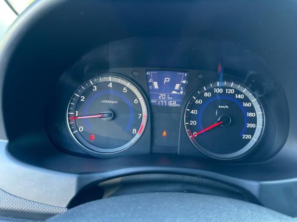Hyundai Solaris I с пробегом 2013 года, цена 749 000 рублей, 177168 км, хэтчбек, Автокод Объявления