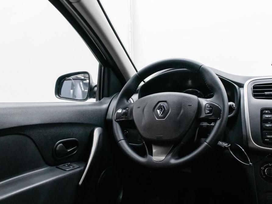 Renault Sandero II Красноярск  - изображение 13