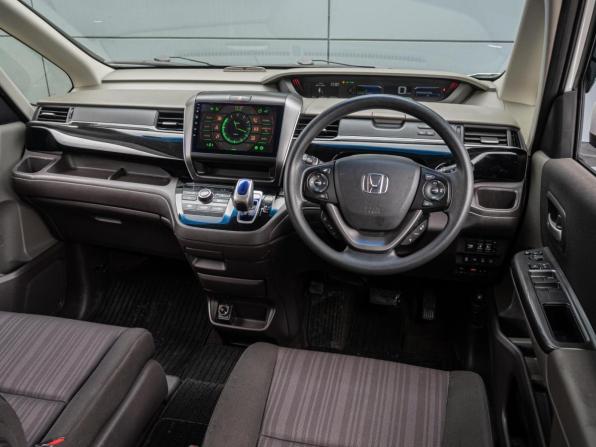 Honda Freed II с пробегом 2018 года, цена 1 545 000 рублей, 152823 км, компактвэн, Автокод Объявления
