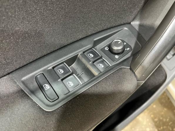 Volkswagen Tiguan II с пробегом 2018 года, цена 2 599 000 рублей, 159435 км, внедорожник, Автокод Объявления