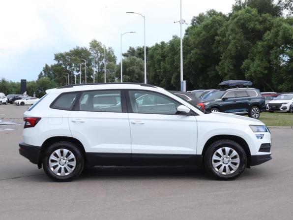 Skoda Karoq I с пробегом 2022 года, цена 2 250 000 рублей, 55000 км, внедорожник, Автокод Объявления