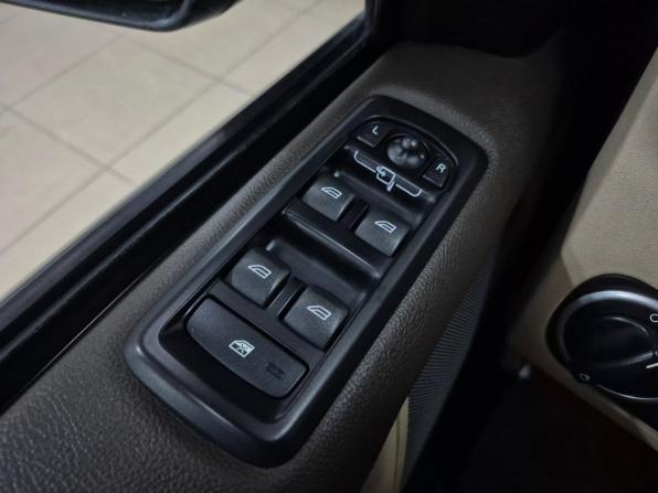 Land Rover Discovery IV с пробегом 2011 года, цена 1 650 000 рублей, 201492 км, внедорожник, Автокод Объявления