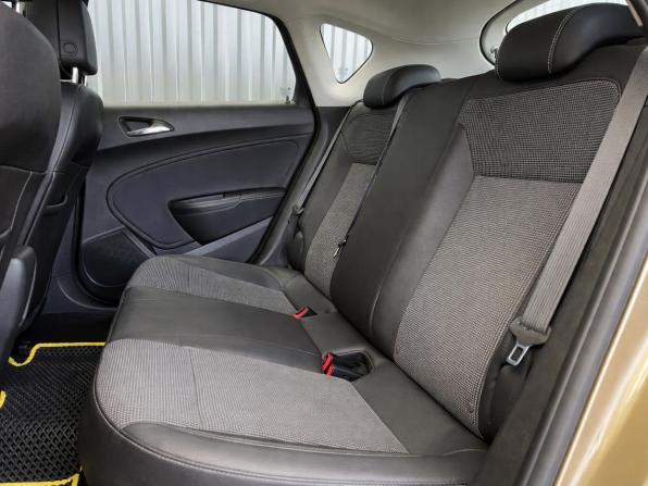 Opel Astra J Рестайлинг с пробегом 2012 года, цена 897 000 рублей, 107928 км, хэтчбек, Автокод Объявления