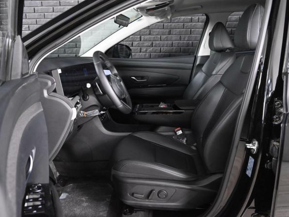 Hyundai Tucson IV Рестайлинг с пробегом 2026 года, цена 4 090 000 рублей, 35 км, внедорожник, Автокод Объявления