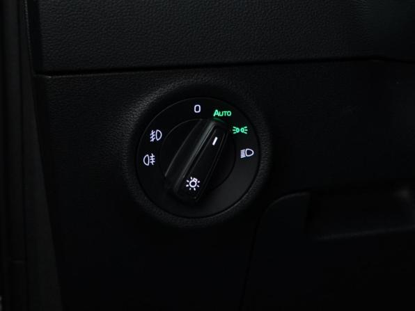 Skoda Karoq I с пробегом 2021 года, цена 2 099 050 рублей, 143954 км, внедорожник, Автокод Объявления