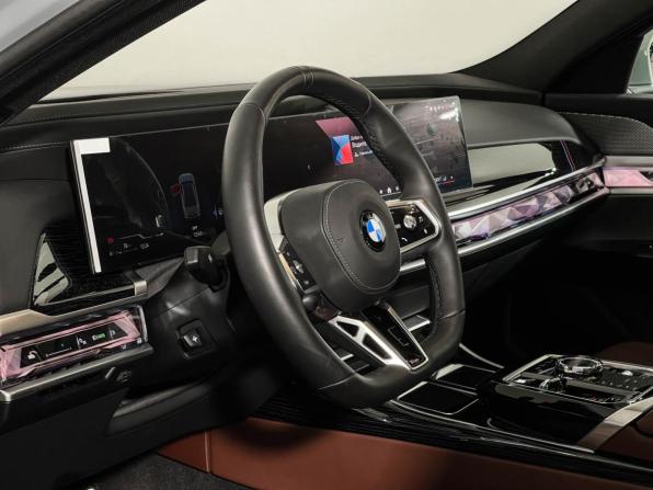 BMW 7 серии VII (G70) с пробегом 2025 года, цена 14 697 777 рублей, 12547 км, седан, Автокод Объявления