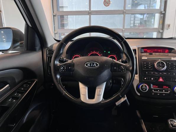 Kia Ceed I Рестайлинг с пробегом 2011 года, цена 670 000 рублей, 215792 км, хэтчбек, Автокод Объявления
