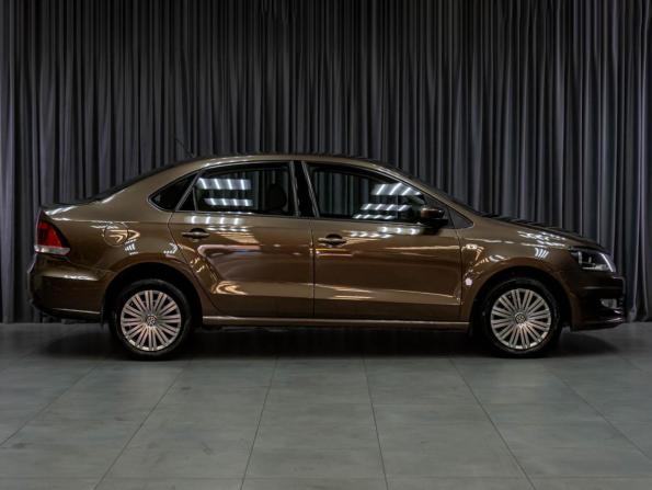 Volkswagen Polo V Рестайлинг с пробегом 2016 года, цена 1 189 000 рублей, 146647 км, седан, Автокод Объявления