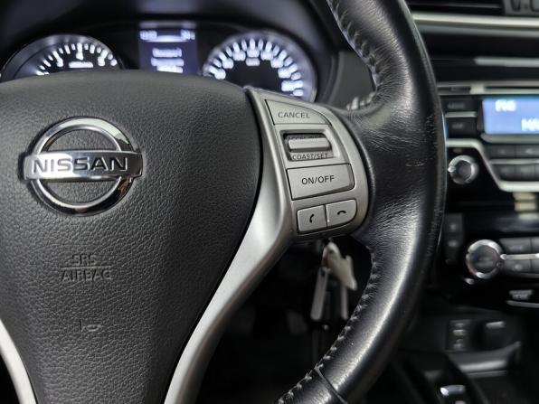 Nissan Qashqai II с пробегом 2018 года, цена 1 440 000 рублей, 200000 км, внедорожник, Автокод Объявления