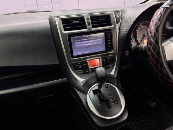 Subaru Trezia с пробегом 2011 года, цена 819 000 рублей, 146467 км, хэтчбек, Автокод Объявления
