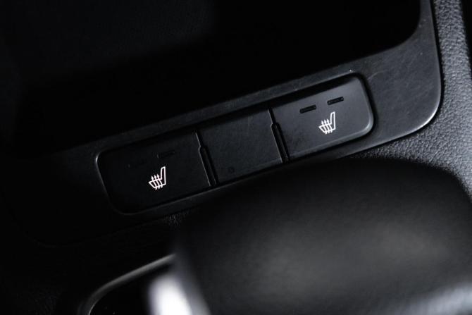 Kia Rio IV Рестайлинг с пробегом 2021 года, цена 1 549 900 рублей, 62904 км, седан, Автокод Объявления