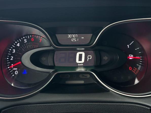 Renault Kaptur I Рестайлинг с пробегом 2021 года, цена 1 267 000 рублей, 30707 км, внедорожник, Автокод Объявления