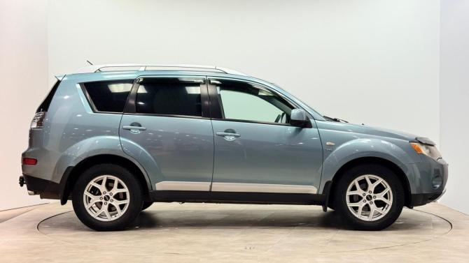 Mitsubishi Outlander II с пробегом 2007 года, цена 835 000 рублей, 360187 км, внедорожник, Автокод Объявления
