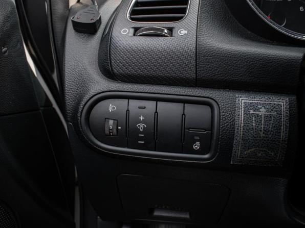 Kia Cerato III Рестайлинг (Classic) с пробегом 2019 года, цена 1 380 000 рублей, 209720 км, седан, Автокод Объявления