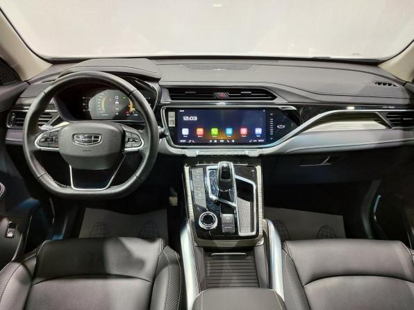 Geely Atlas Pro с пробегом 2024 года, цена 2 350 000 рублей, 31450 км, внедорожник, Автокод Объявления