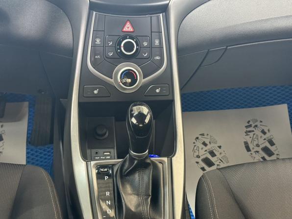 Hyundai Elantra V (MD) Рестайлинг с пробегом 2015 года, цена 1 190 000 рублей, 100154 км, седан, Автокод Объявления