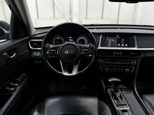 Kia Optima IV Рестайлинг с пробегом 2019 года, цена 2 230 000 рублей, 81225 км, седан, Автокод Объявления