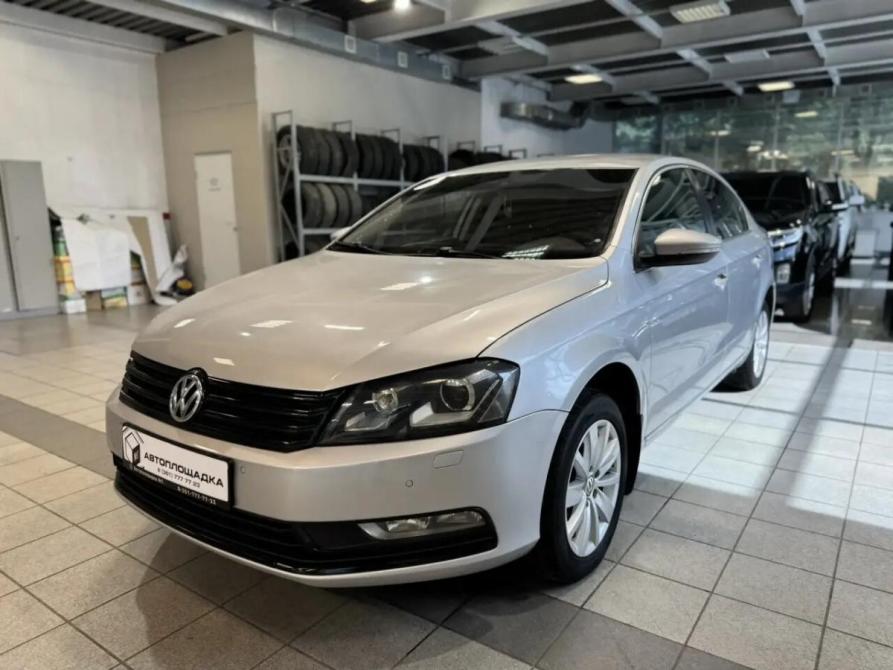 Volkswagen Passat B7 Челябинск  - изображение 1