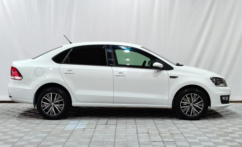 Volkswagen Polo V Рестайлинг Нижневартовск  - изображение 4