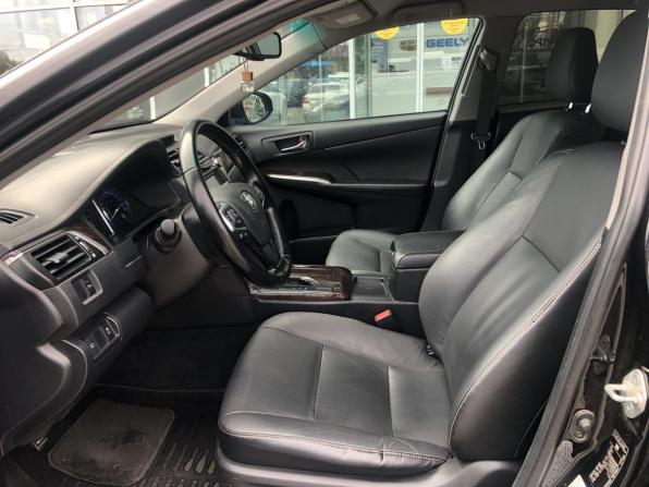 Toyota Camry VII (XV50) Рестайлинг с пробегом 2015 года, цена 1 560 000 рублей, 304103 км, седан, Автокод Объявления
