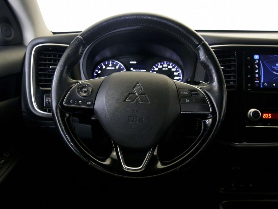 Mitsubishi Outlander III Рестайлинг 3 Санкт-Петербург  - изображение 19
