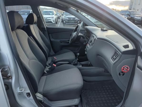 Kia Rio II Рестайлинг с пробегом 2010 года, цена 409 000 рублей, 216495 км, хэтчбек, Автокод Объявления
