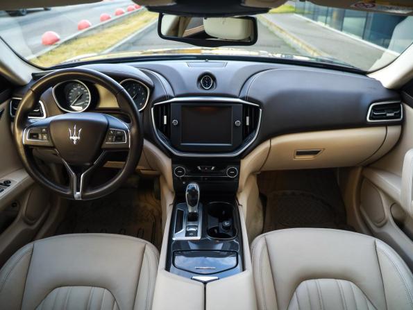 Maserati Ghibli III с пробегом 2015 года, цена 2 900 000 рублей, 98578 км, седан, Автокод Объявления