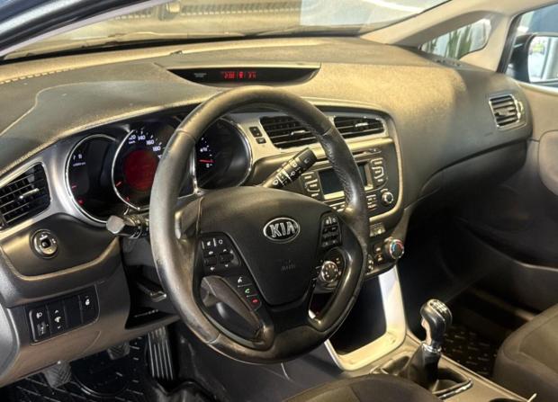 Kia Ceed II с пробегом 2012 года, цена 895 000 рублей, 168025 км, хэтчбек, Автокод Объявления