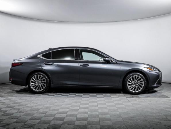 Lexus ES VII Рестайлинг с пробегом 2021 года, цена 3 970 000 рублей, 49530 км, седан, Автокод Объявления