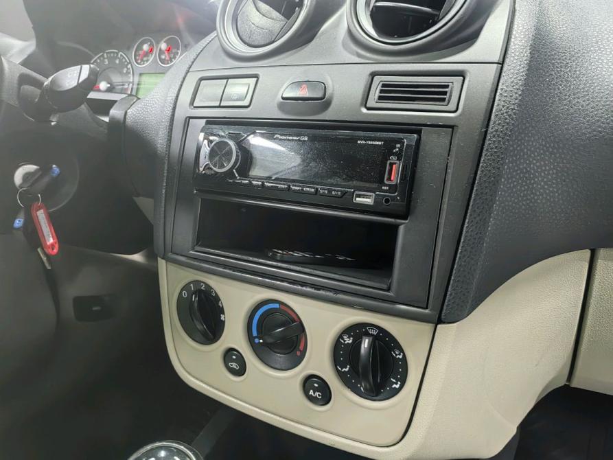 Ford Fiesta Mk5 Санкт-Петербург  - изображение 13