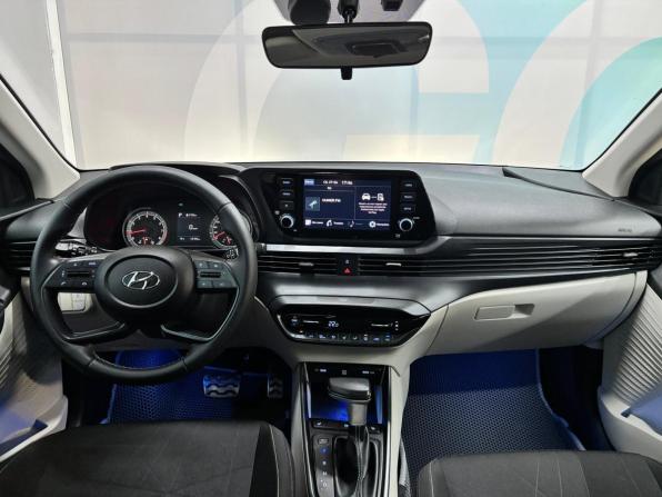 Hyundai Bayon I с пробегом 2023 года, цена 2 149 000 рублей, 13103 км, внедорожник, Автокод Объявления