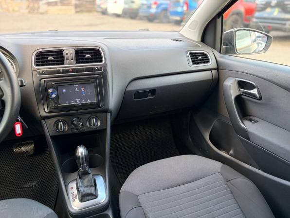 Volkswagen Polo V с пробегом 2012 года, цена 585 000 рублей, 190000 км, хэтчбек, Автокод Объявления