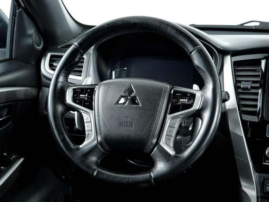 Mitsubishi Montero Sport III Рестайлинг Санкт-Петербург  - изображение 15
