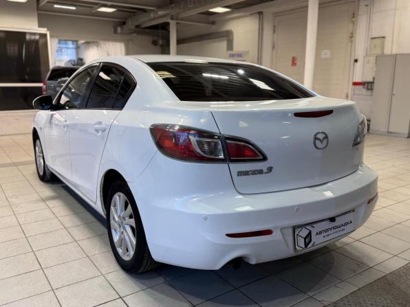 Mazda 3 II (BL) Рестайлинг с пробегом 2012 года, цена 979 000 рублей, 172882 км, седан, Автокод Объявления