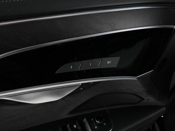 Audi A8 IV (D5) с пробегом 2018 года, цена 5 119 000 рублей, 123833 км, седан, Автокод Объявления
