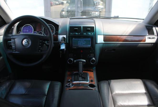 Volkswagen Touareg I Рестайлинг с пробегом 2008 года, цена 1 060 000 рублей, 239953 км, внедорожник, Автокод Объявления