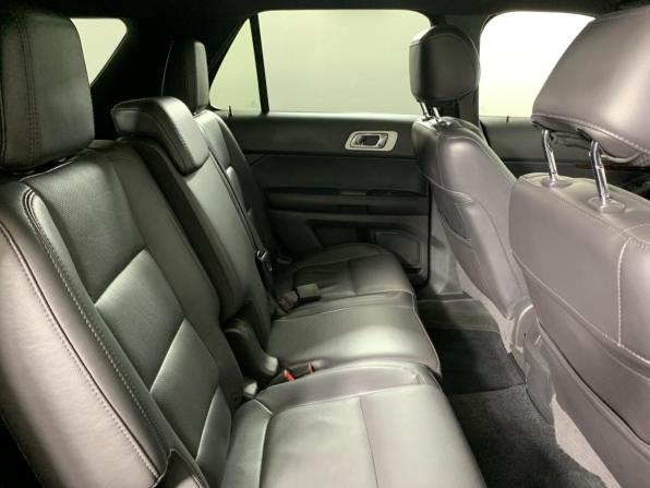 Ford Explorer V с пробегом 2015 года, цена 1 989 000 рублей, 199173 км, внедорожник, Автокод Объявления