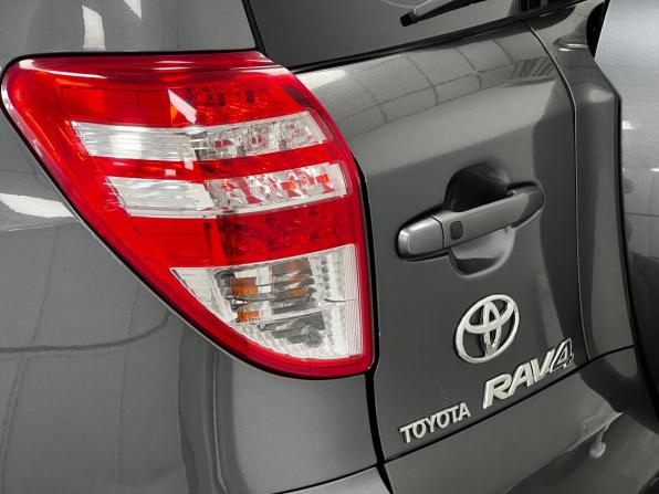 Toyota RAV4 III (XA30) с пробегом 2009 года, цена 1 199 001 рубль, 339000 км, внедорожник, Автокод Объявления