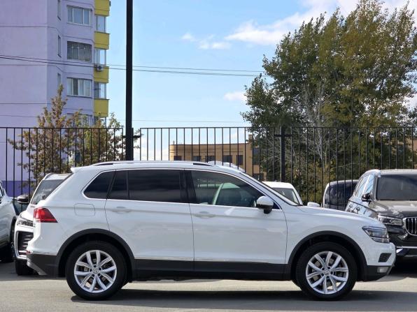 Volkswagen Tiguan II с пробегом 2017 года, цена 2 288 000 рублей, 154743 км, внедорожник, Автокод Объявления