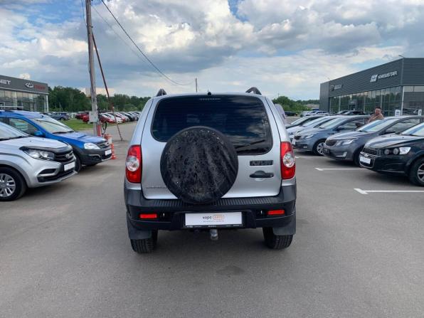 Chevrolet Niva I Рестайлинг с пробегом 2018 года, цена 514 000 рублей, 186966 км, внедорожник, Автокод Объявления