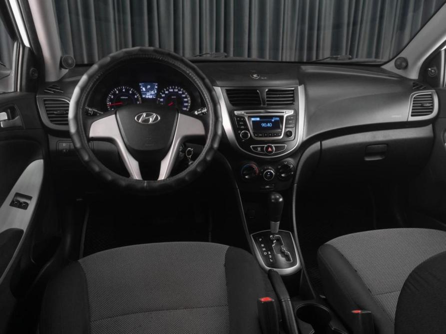 Hyundai Solaris I Тюмень  - изображение 6