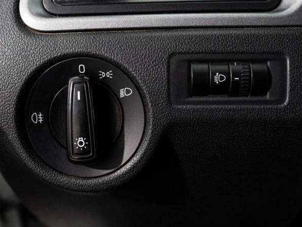 Skoda Rapid I с пробегом 2016 года, цена 499 500 рублей, 295410 км, лифтбек, Автокод Объявления