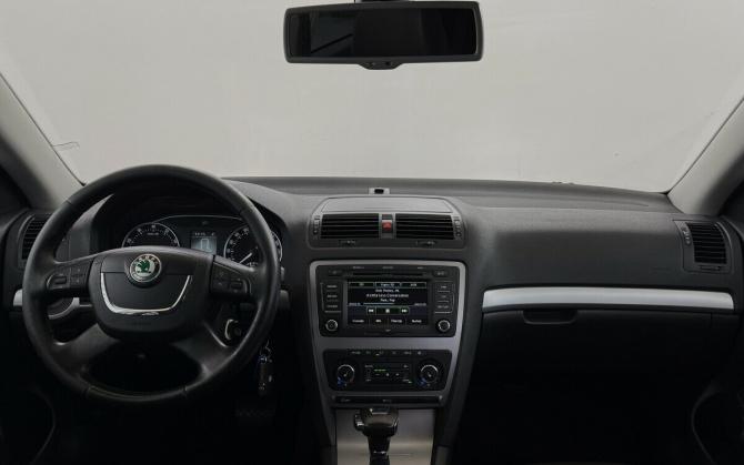 Skoda Octavia II (A5) Рестайлинг с пробегом 2012 года, цена 750 000 рублей, 252678 км, лифтбек, Автокод Объявления