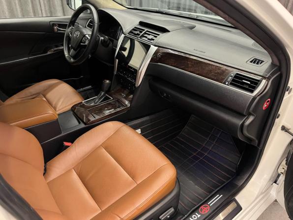 Toyota Camry VIII (XV70) с пробегом 2017 года, цена 1 799 000 рублей, 216000 км, седан, Автокод Объявления