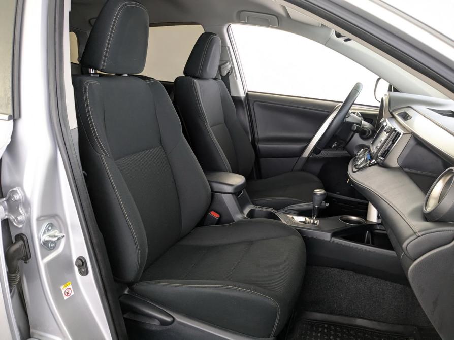Toyota RAV4 IV (XA40) Москва  - изображение 17