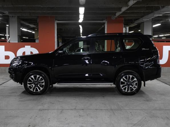 Toyota Land Cruiser Prado 150 Series Рестайлинг 3 с пробегом 2022 года, цена 11 350 000 рублей, 549 км, внедорожник, Автокод Объявления