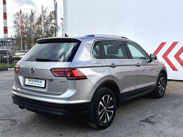 Volkswagen Tiguan II с пробегом 2019 года, цена 2 550 000 рублей, 138000 км, внедорожник, Автокод Объявления