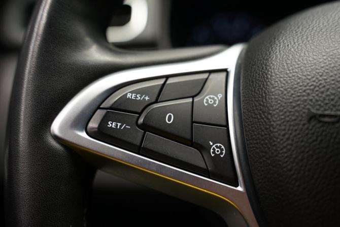 Renault Arkana I с пробегом 2021 года, цена 1 875 000 рублей, 96011 км, внедорожник, Автокод Объявления